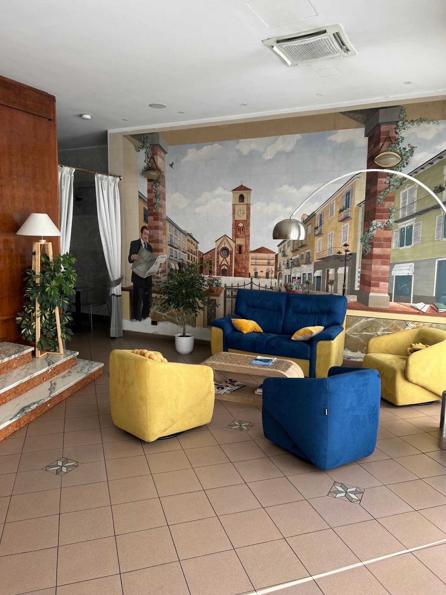 Hotel City Chivasso Luaran gambar