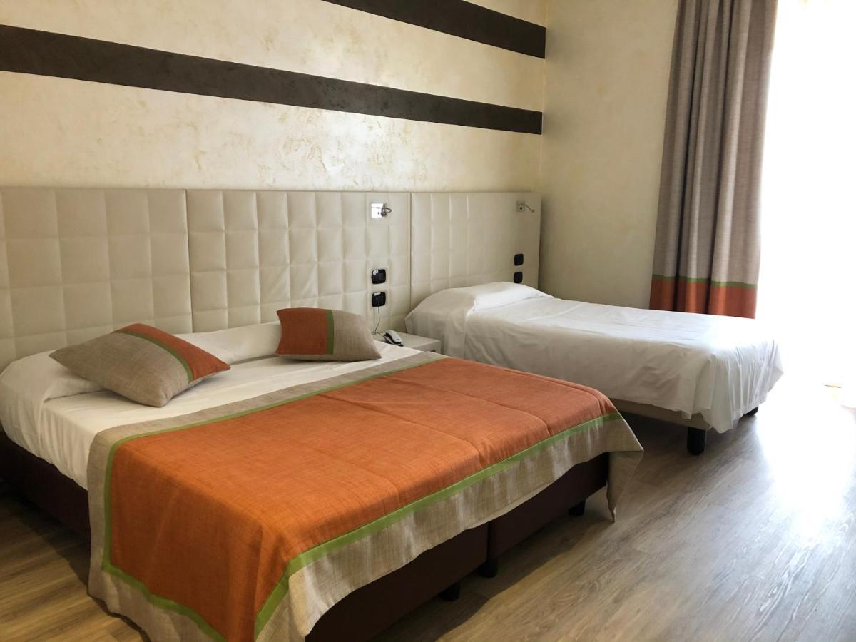 Hotel City Chivasso Luaran gambar