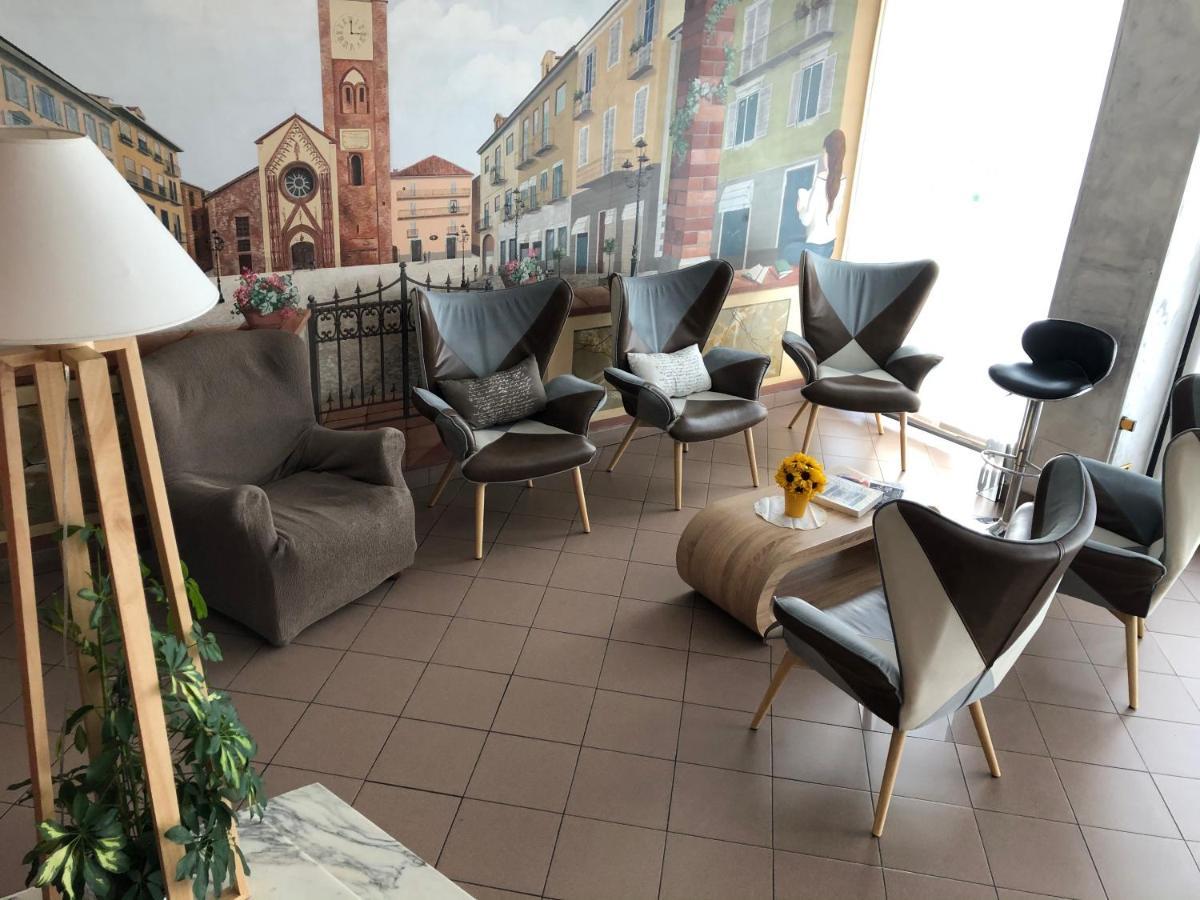 Hotel City Chivasso Luaran gambar