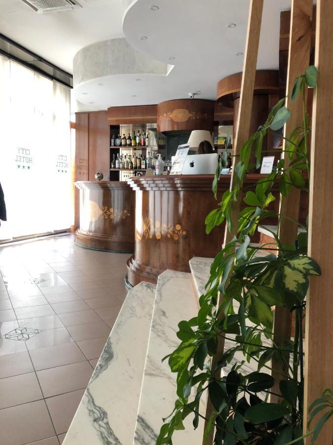 Hotel City Chivasso Luaran gambar